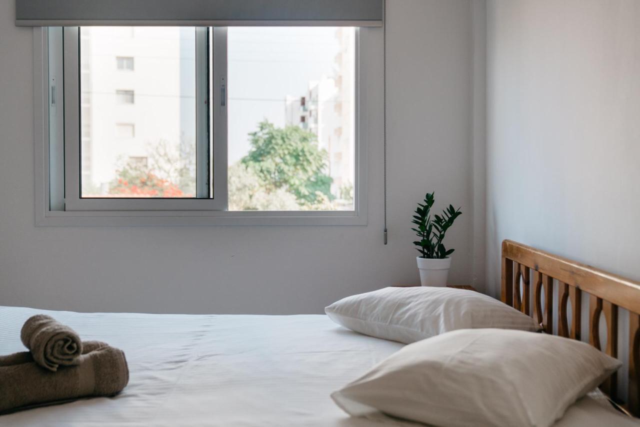 Seasunlove Apt. Apartment Larnaca Exterior photo